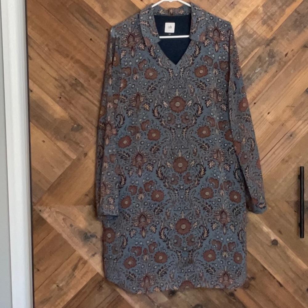 Cabi long sleeve dress with floral print.